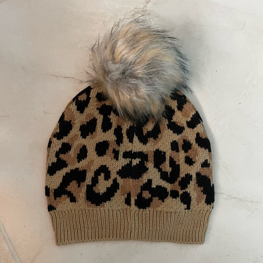 J. Crew Factory Women’s Leopard Print Beanie. NWT - Picture 4 of 4
